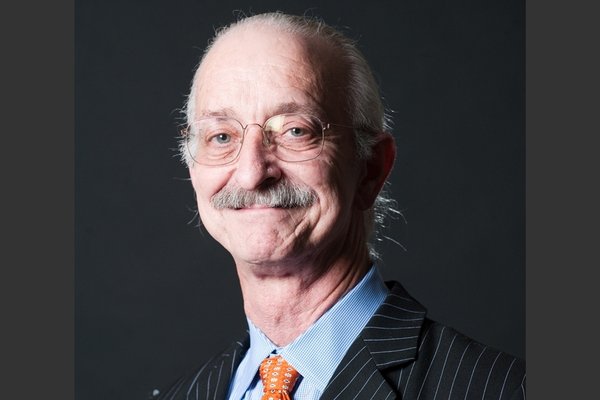 Dr. Woodie Flowers