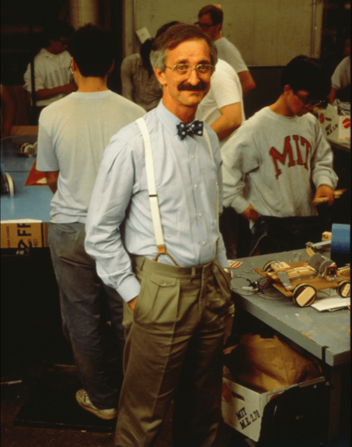 A young Dr. Woodie Flowers at an MIT robotics workshop